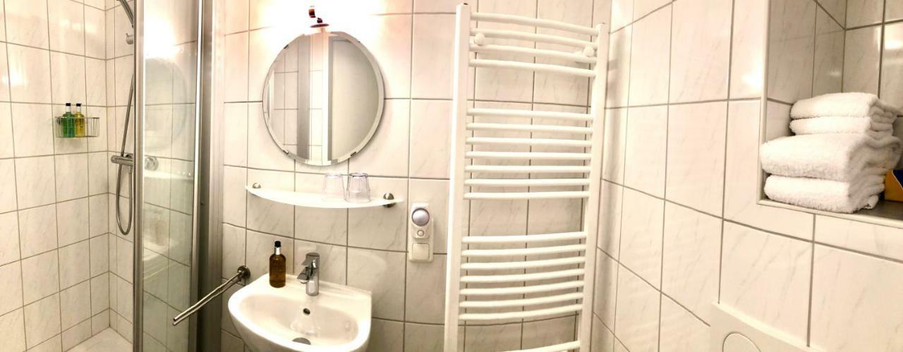 オーバートラウン ランドハウス リリー Bed & Breakfast 部屋 写真